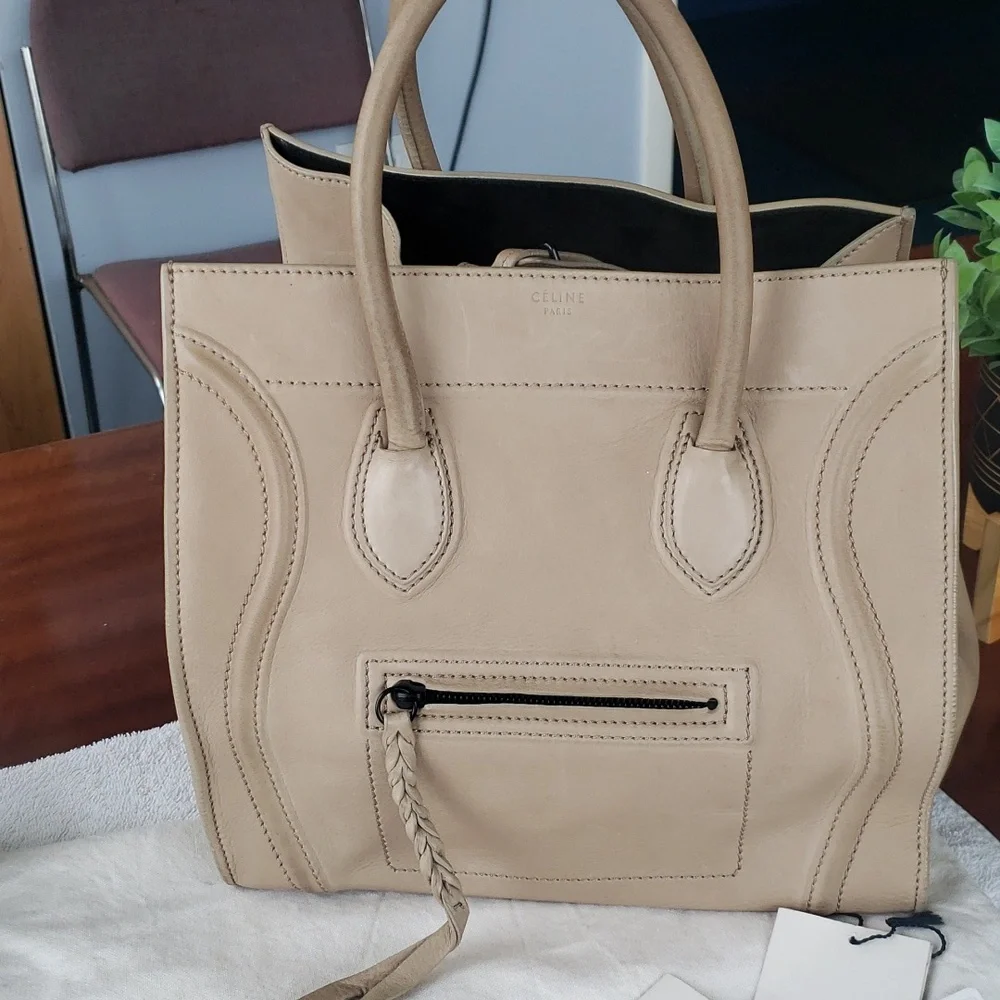 CÉLINE  LUGGAGE MICRO  LARGE SIZE 🔥 😍 - Picture 3 of 16